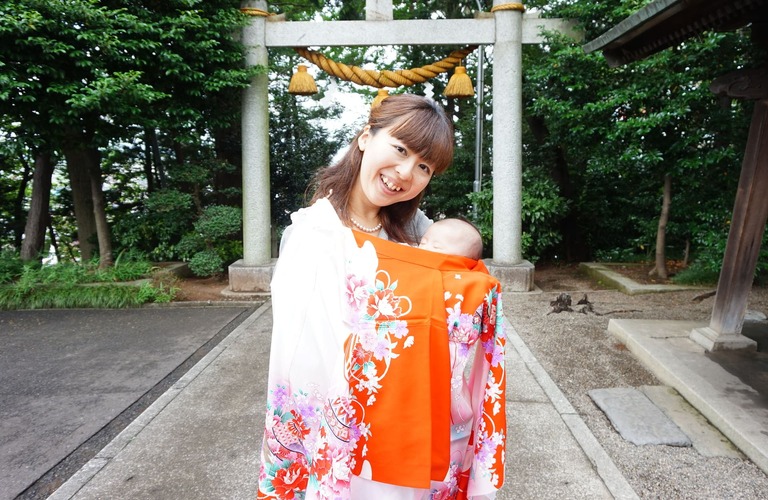 ニューボーンフォトや健やかな成長を祈るお宮参り撮影 | 埼玉のフォトスタジオなら太陽さんさん(てぃださんさん)